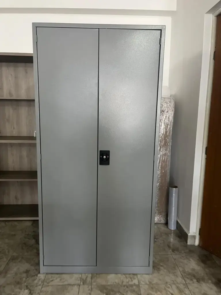 GABINETE METÁLICO